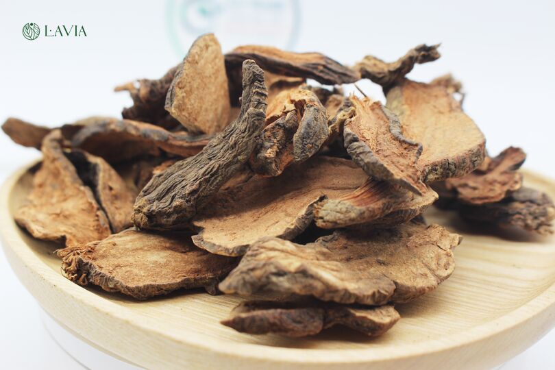 Hà Thủ Ô có tác dụng gì cho tóc?
